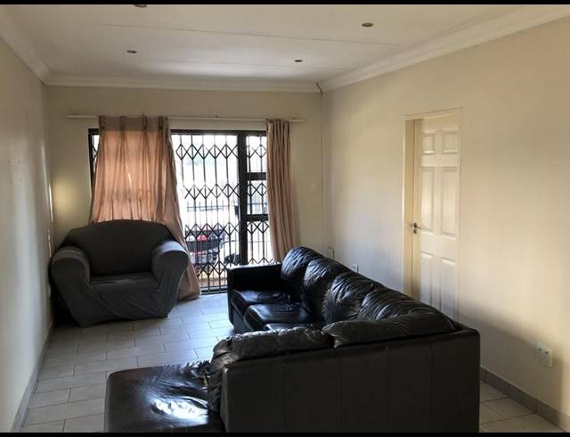 3 BEDROOM HOUSE FOR SALE IN STRUBENSVALLEI